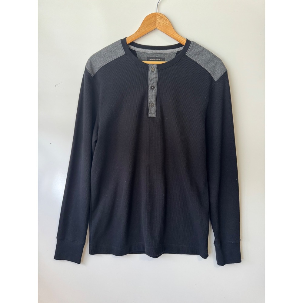 Banana Republic‎ Henley Shirt Long Sleeve Gray Shoulder Detail Size L